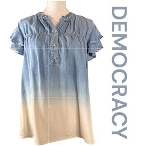 DEMOCRACY Ombre Flutter Sleeve Top, Size L.